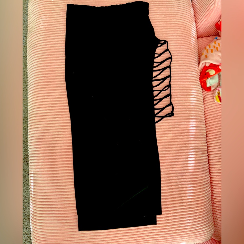 UK2LA Cut Out Skirt